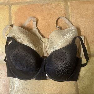 Wacoal set of 2 bras